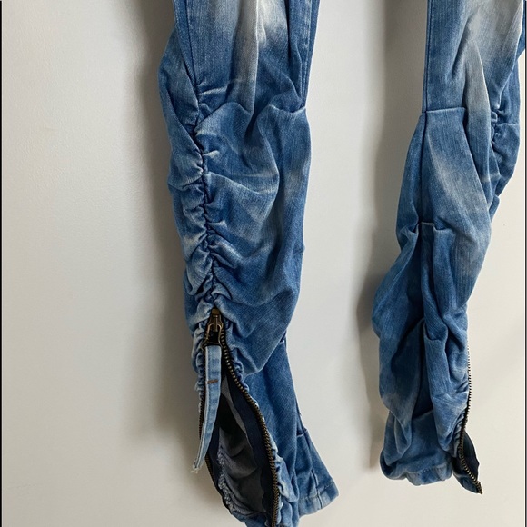 Amisu Jeans. Size 27 - Picture 3 of 7